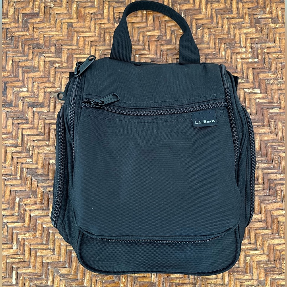 L.L. Bean Personal Organizer Toiletry Bag (Black)